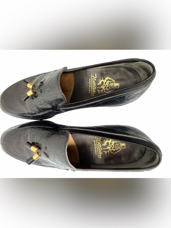 Vtg Nettleton Men’s Size 9.5  Black Alligator/Croc Gold Tassel USA Loafer Shoes main image 6